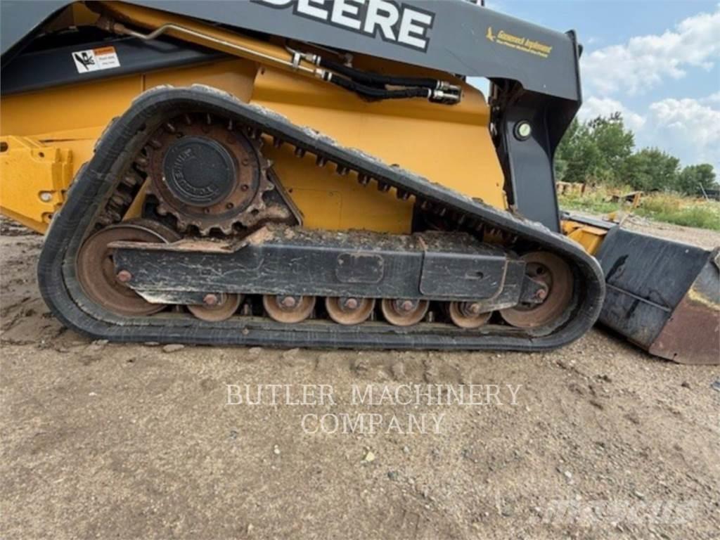 John Deere & CO. 329D Beltelastere