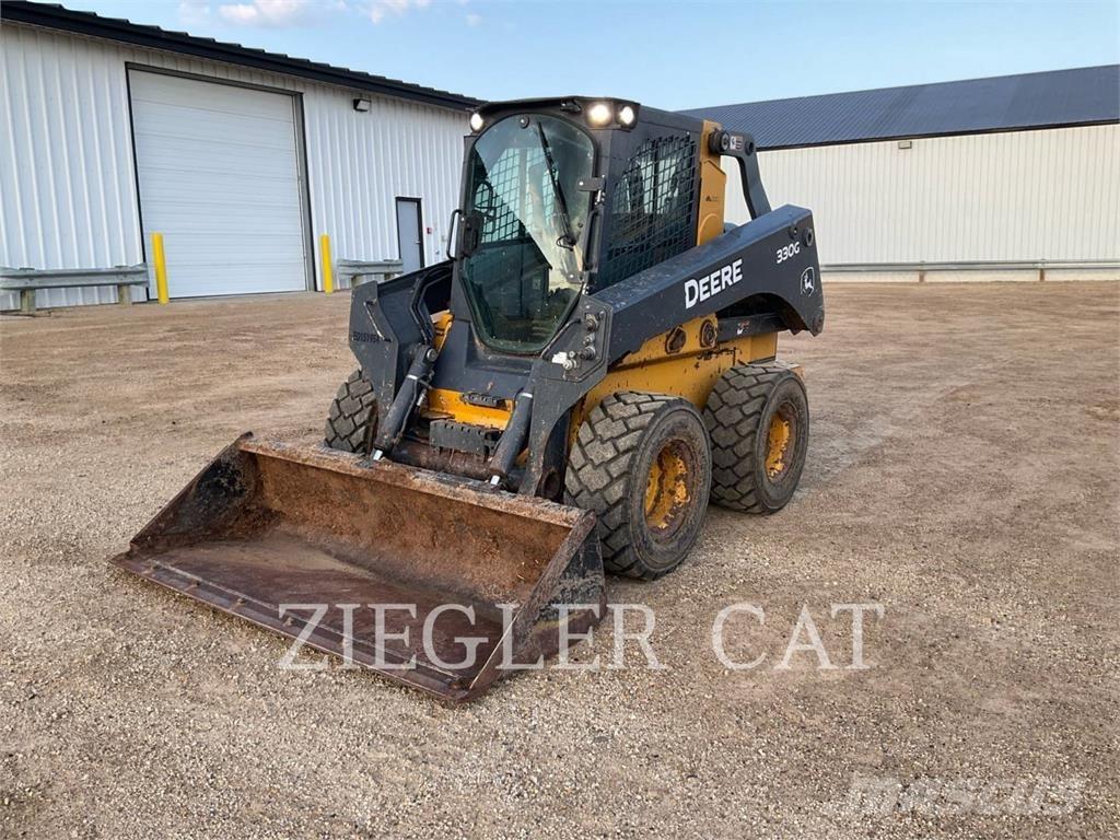 John Deere & CO. 330G Beltelastere
