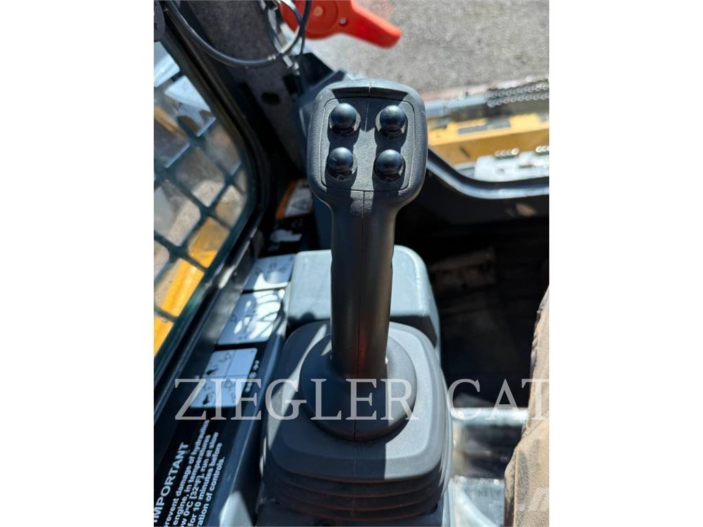 John Deere & CO. 333G Beltelastere