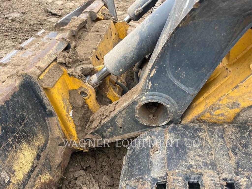 John Deere & CO. 333G Beltelastere