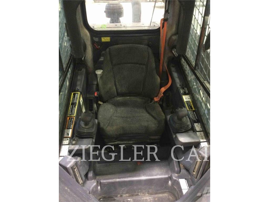 John Deere & CO. 333G Beltelastere