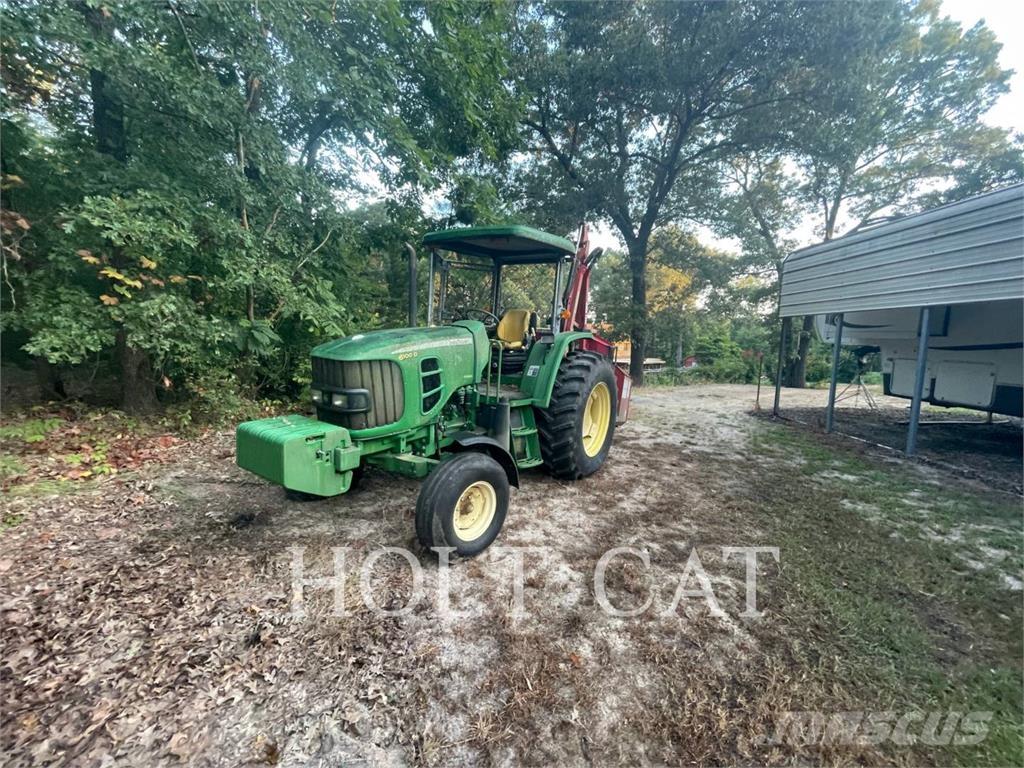 John Deere & CO. 6100D Traktorer