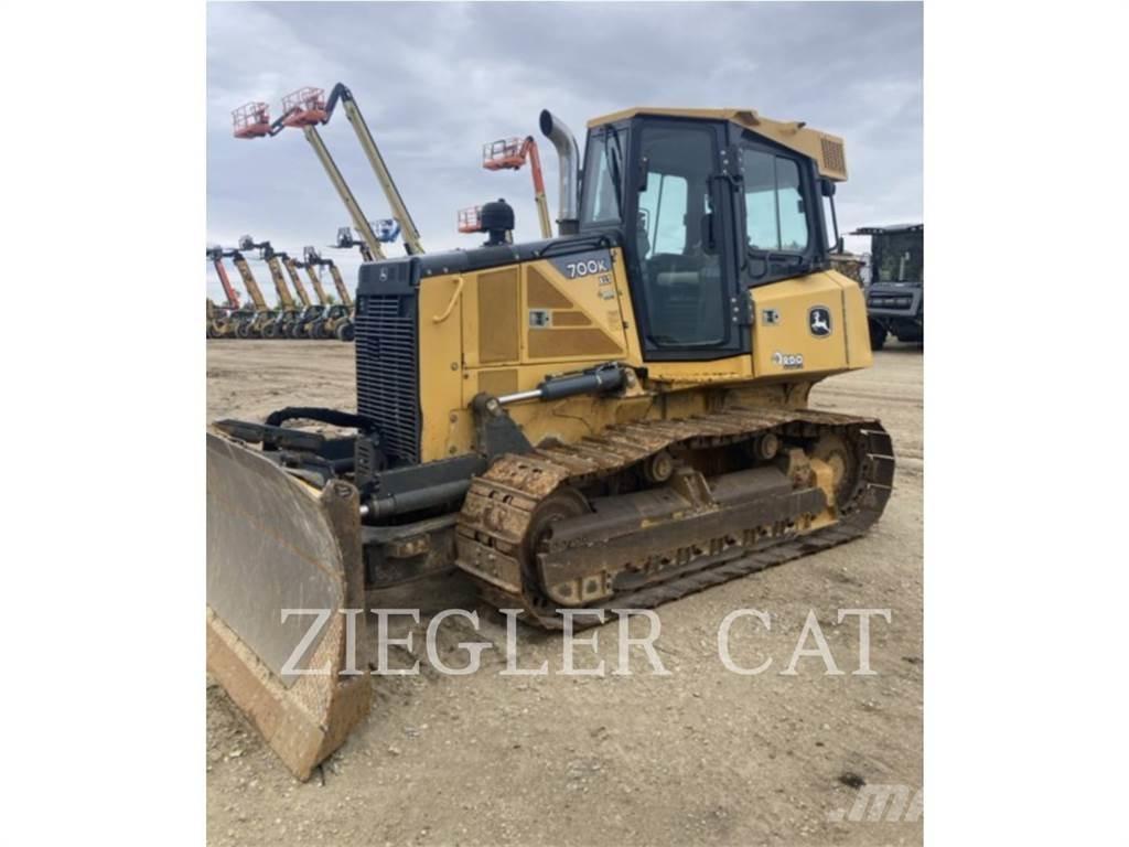 John Deere & CO. 700K Dozere Beltegående