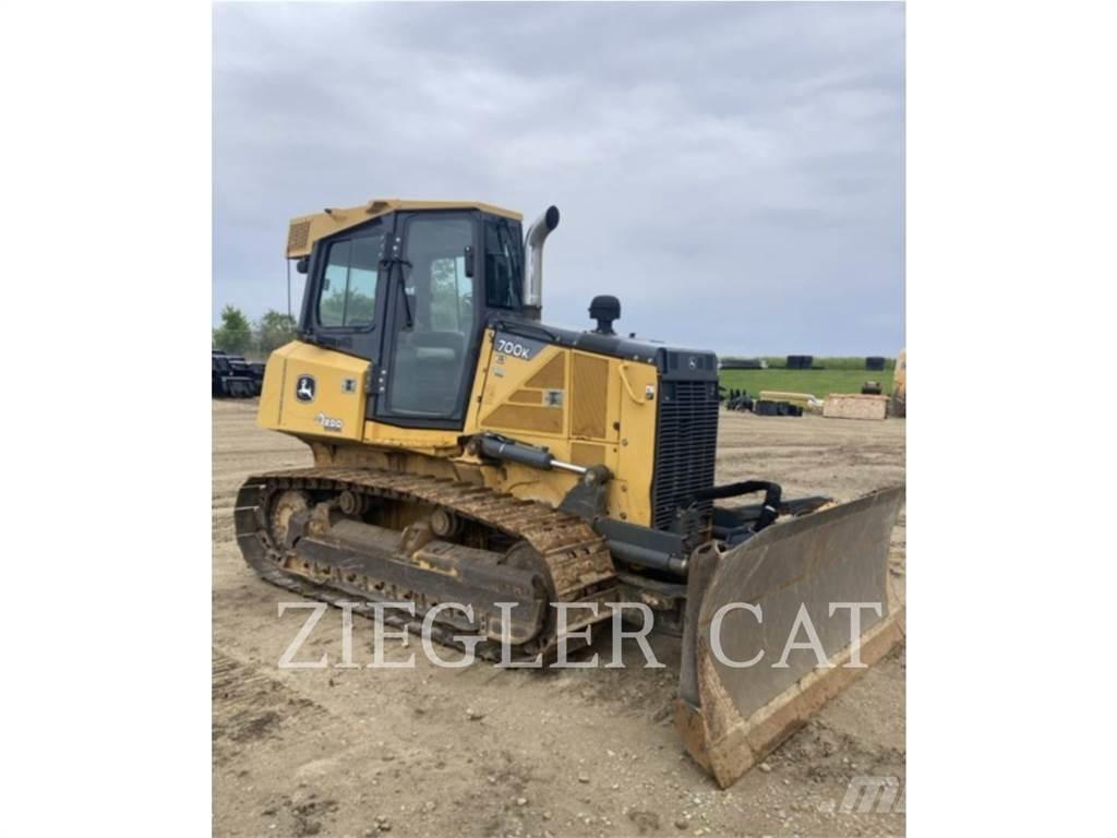 John Deere & CO. 700K Dozere Beltegående