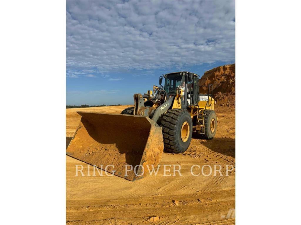 John Deere & CO. 744K Hjullastere