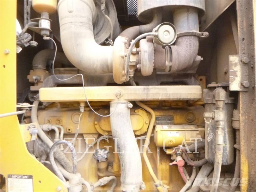 John Deere & CO. 770D Dozere Beltegående