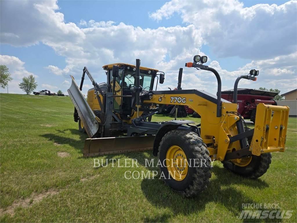 John Deere & CO. 770G Veihøvler