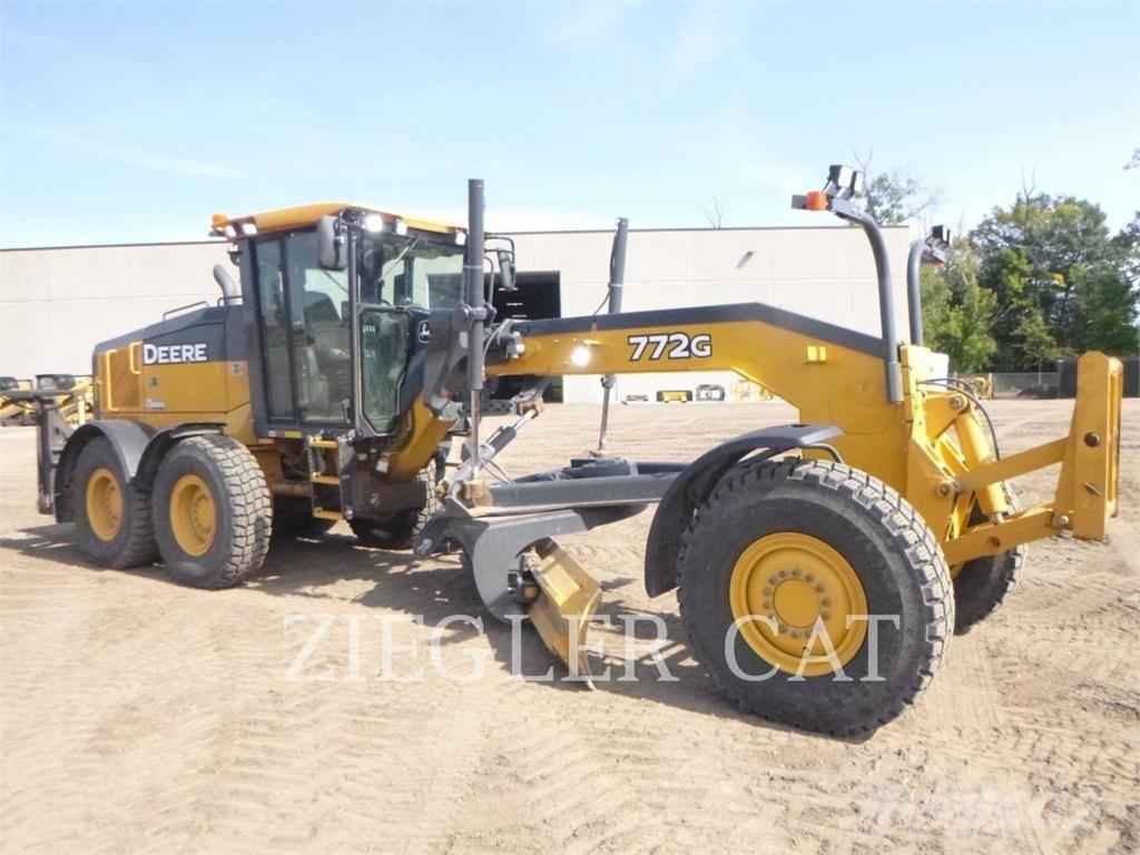John Deere & CO. 772 G Veihøvler