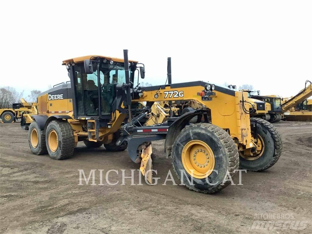 John Deere & CO. 772G Veihøvler