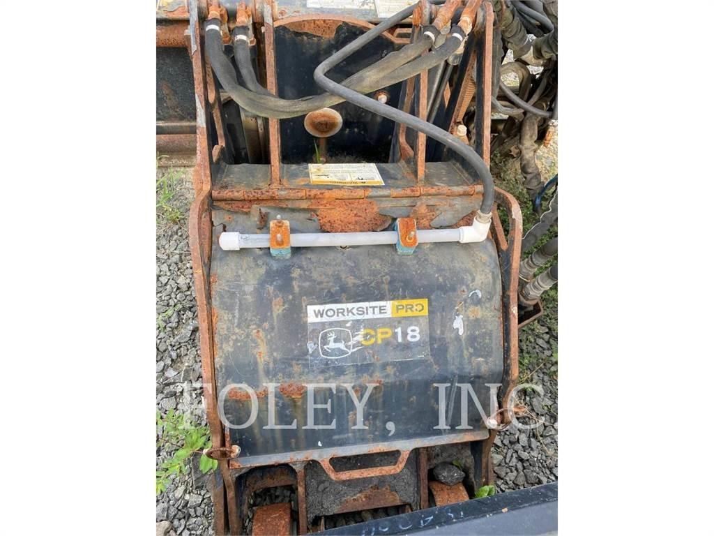 John Deere CP18 Skraper