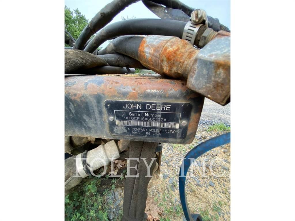John Deere CP18 Skraper