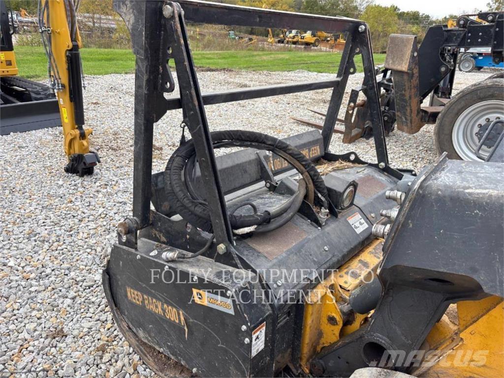 John Deere MH60D Beltegraver