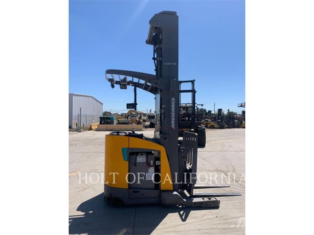Jungheinrich ETR335DA Gaffeltrucker - Annet