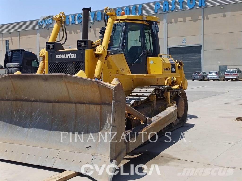 Komatsu D155 Dozere Beltegående