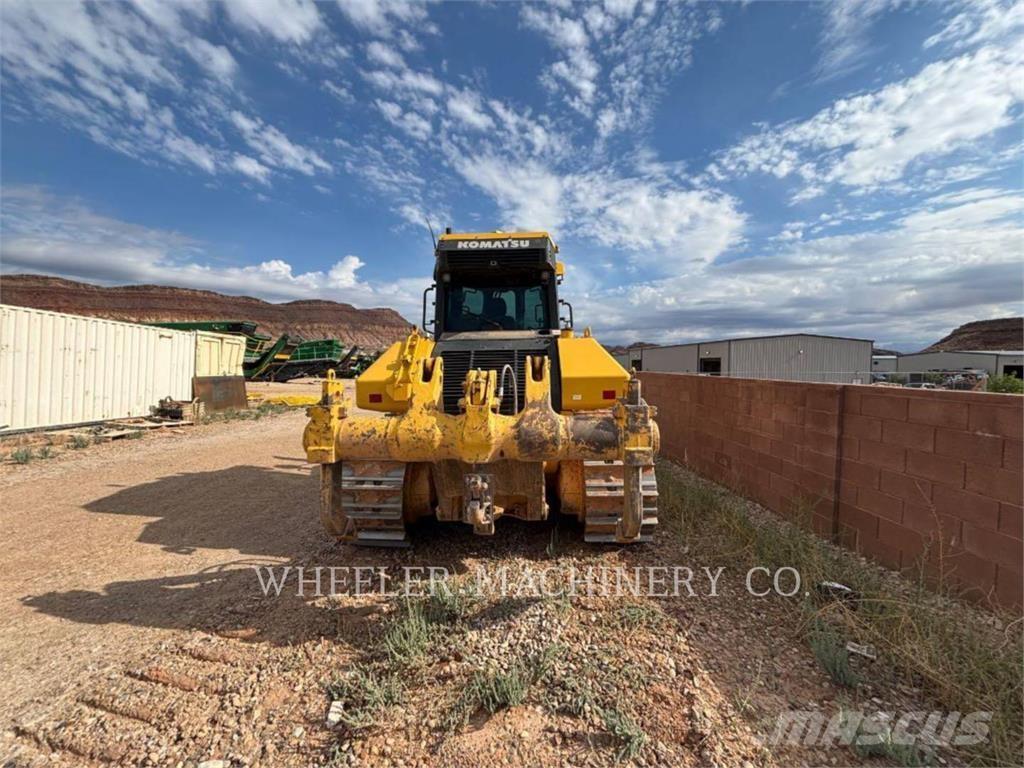 Komatsu D71EXI-24 Dozere Beltegående