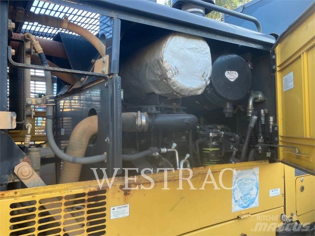 Komatsu GD555-5 Veihøvler