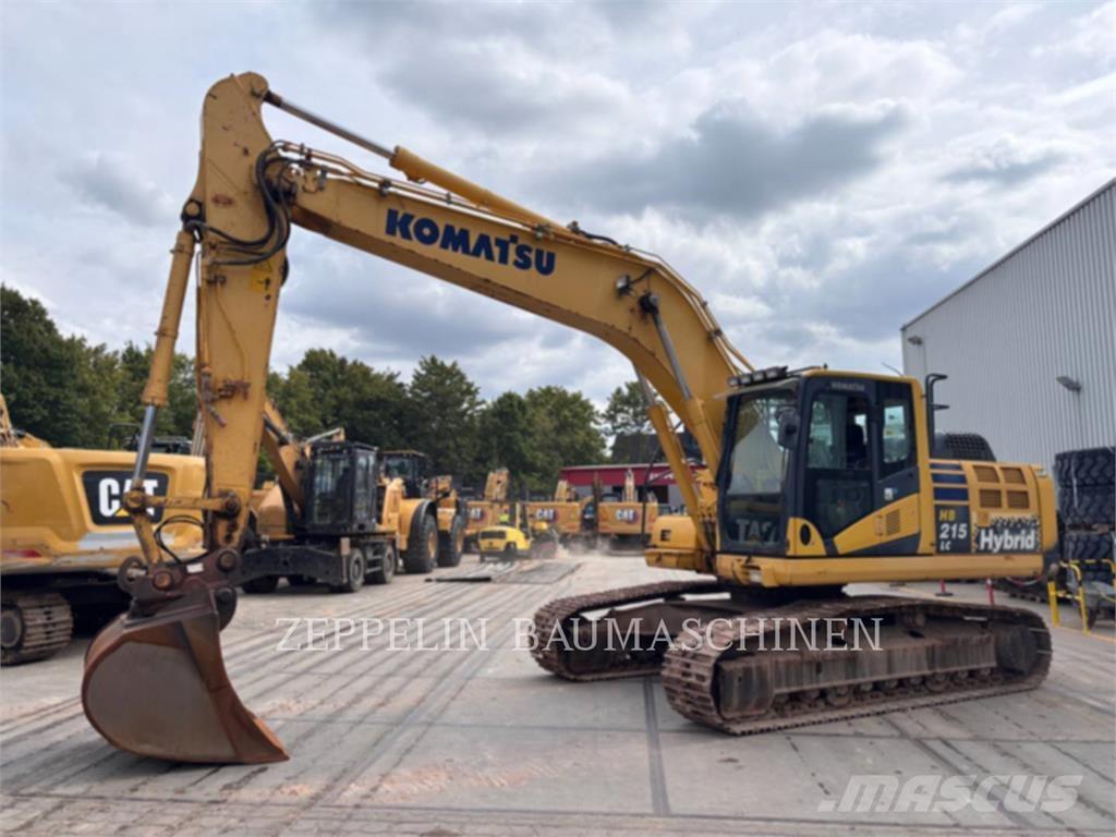 Komatsu HB215LC-2 Beltegraver