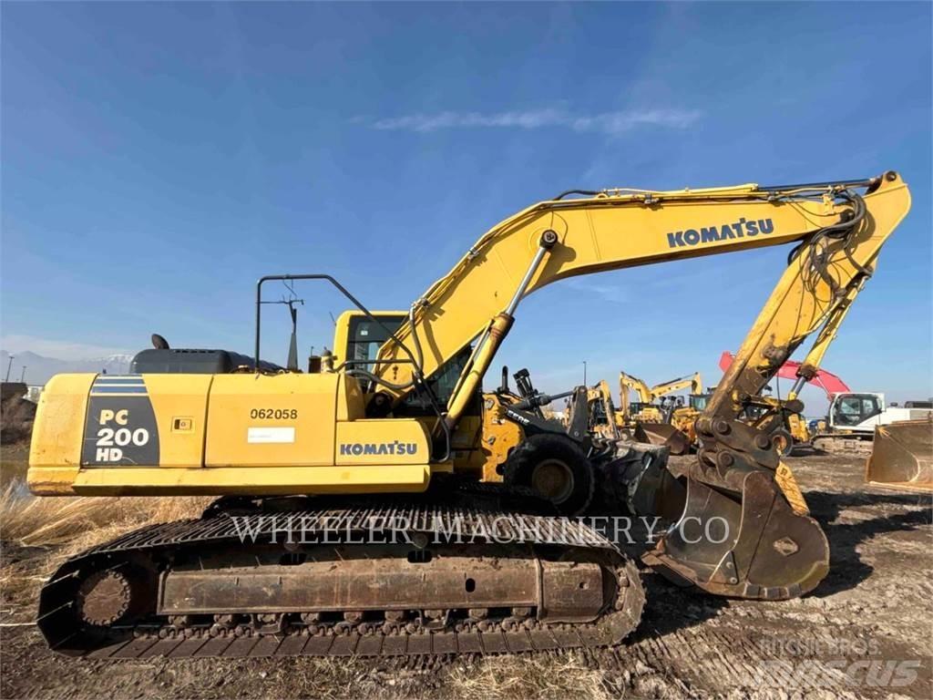 Komatsu PC200-8 Beltegraver