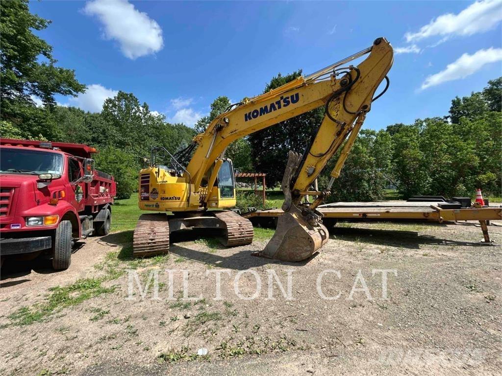 Komatsu PC228USLC-10 Beltegraver