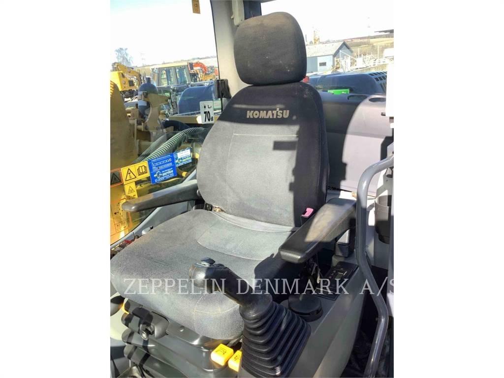Komatsu PC240 Beltegraver