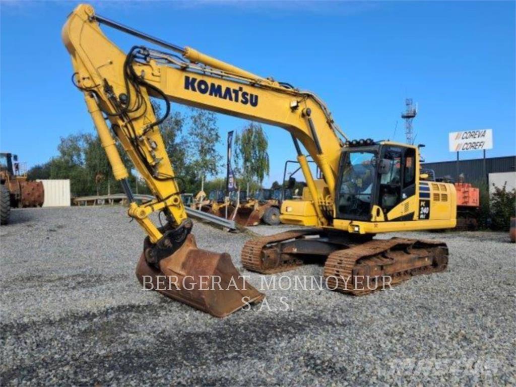 Komatsu PC240LC7 Beltegraver
