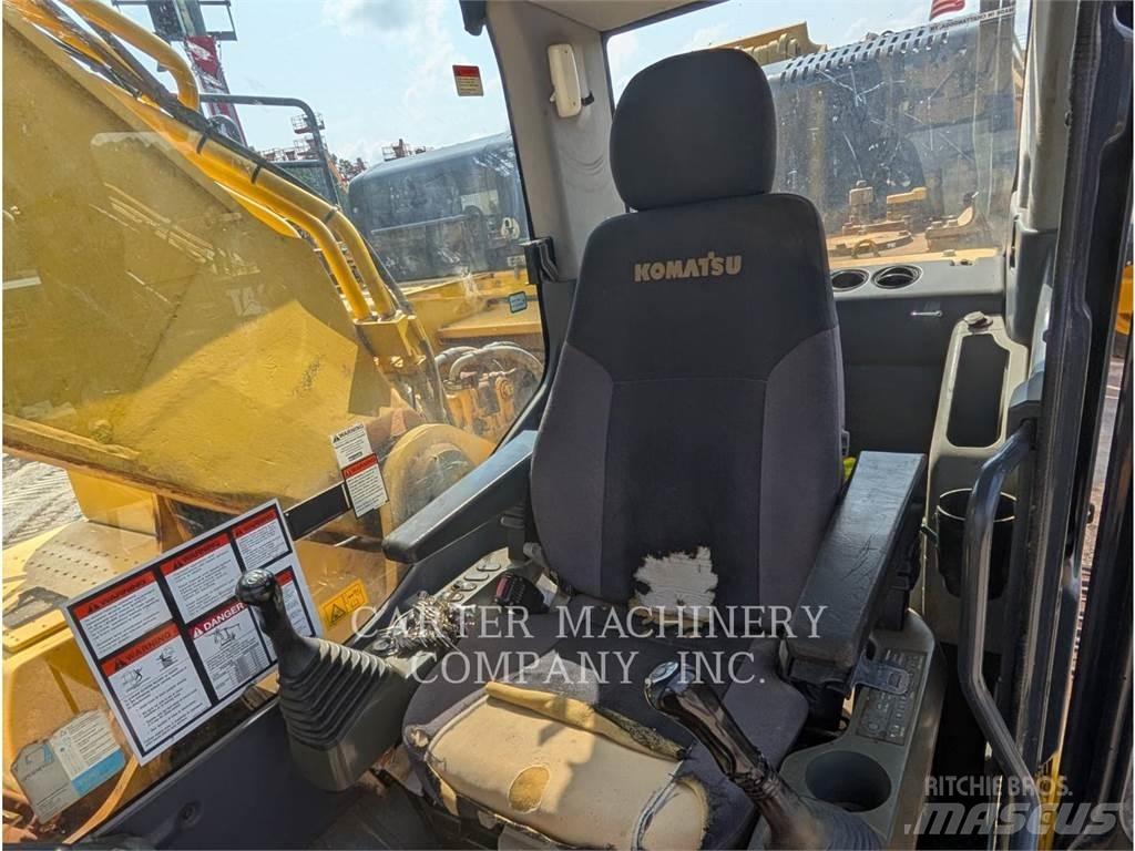 Komatsu PC490 Beltegraver