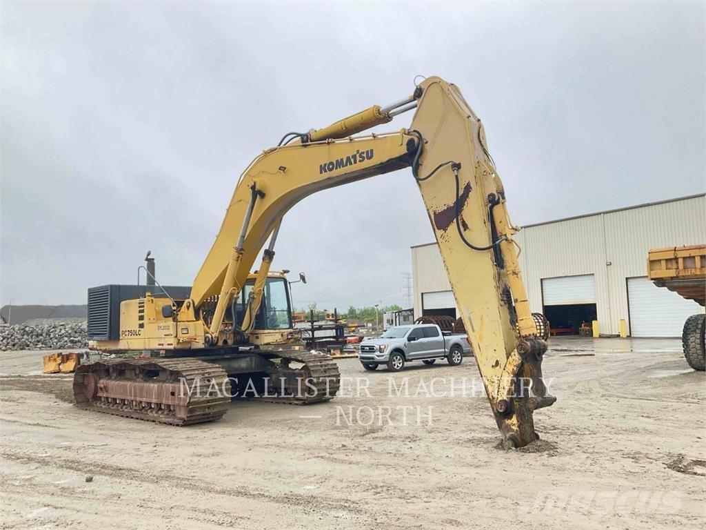 Komatsu PC750 Beltegraver