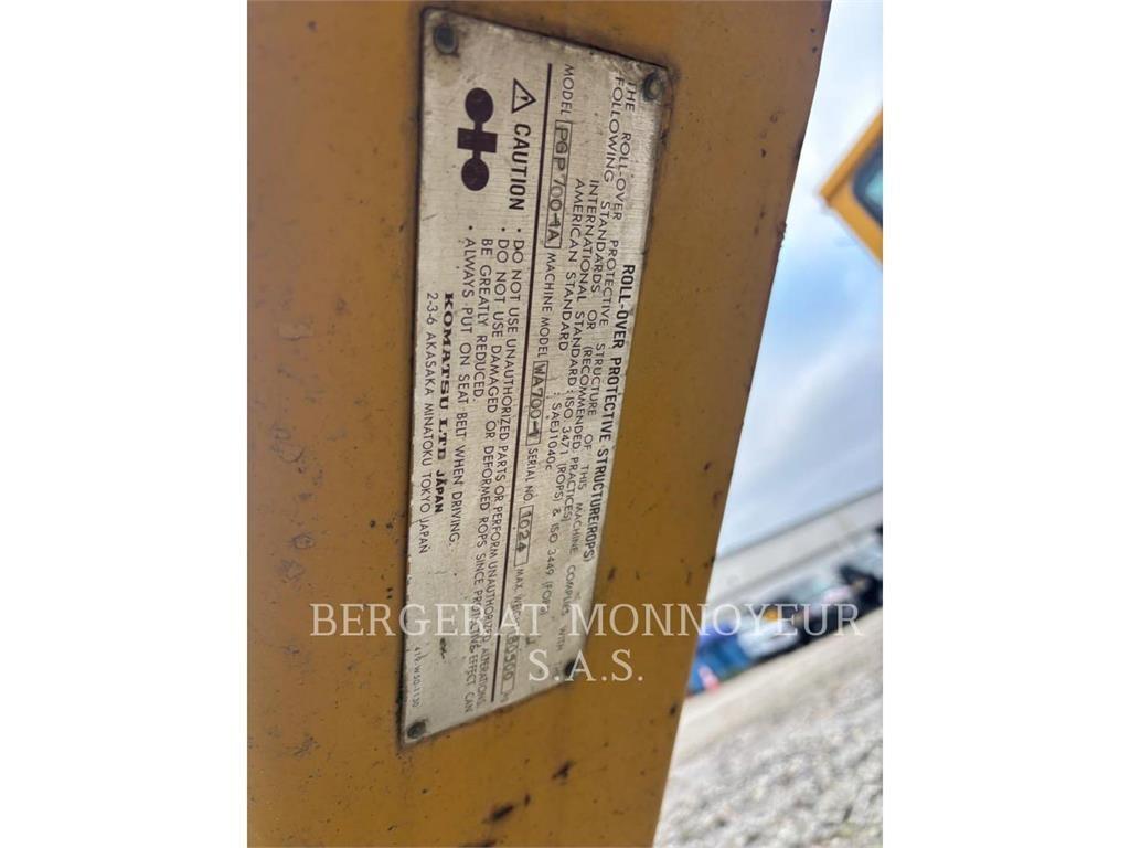 Komatsu WA700 Hjullastere