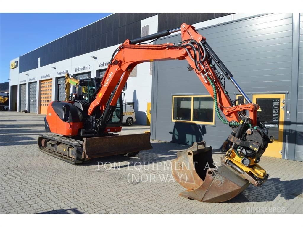 Kubota KX80 Beltegraver