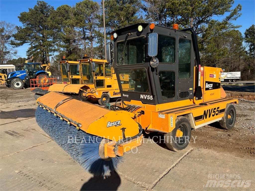 LeeBoy NV55 BROOM Feiemaskiner