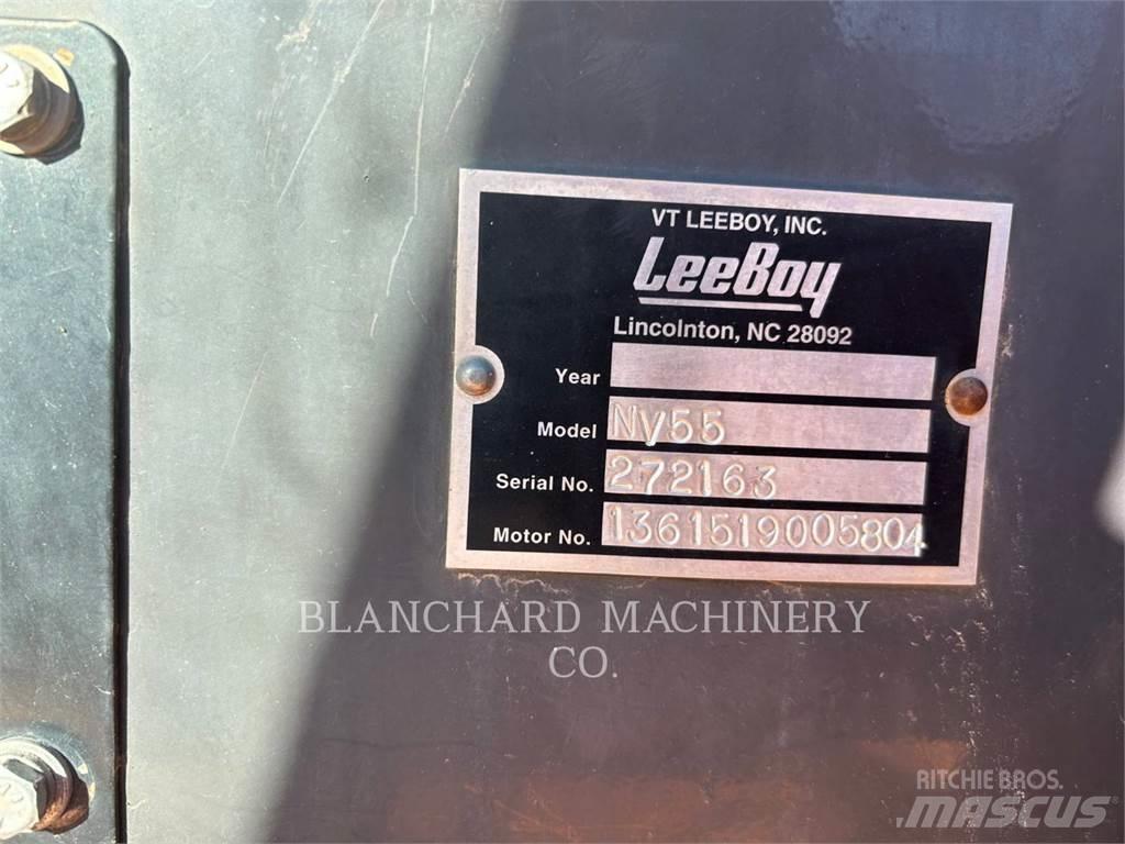 LeeBoy NV55 BROOM Feiemaskiner
