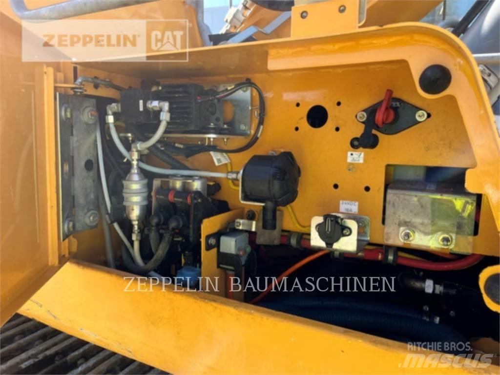 Liebherr R936NLC Beltegraver