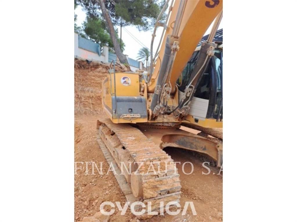 Liebherr R946 Beltegraver