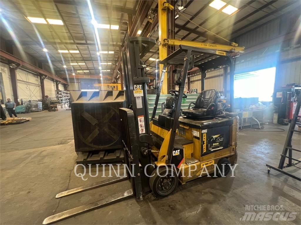 MCFA E3500-AC Gaffeltrucker - Annet