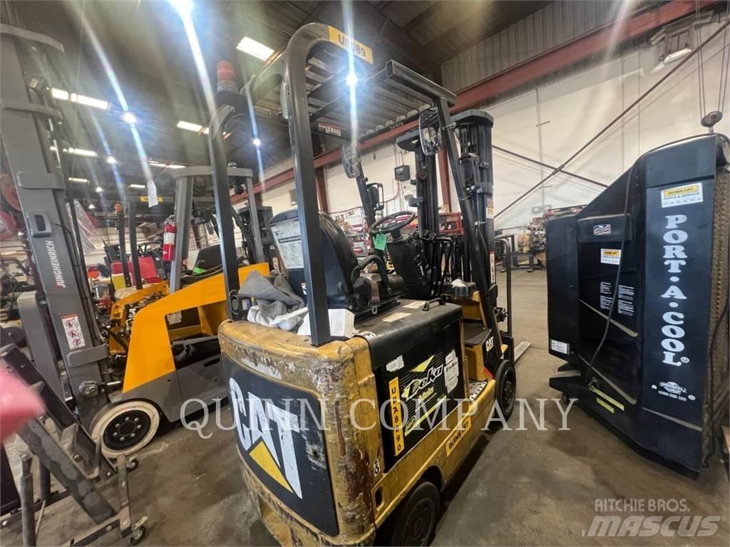 MCFA E3500-AC Gaffeltrucker - Annet