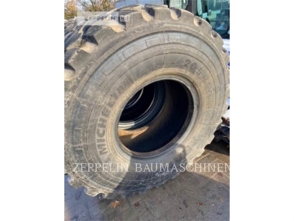 Michelin 4X 20.5R25XHA Dekk, hjul og felger