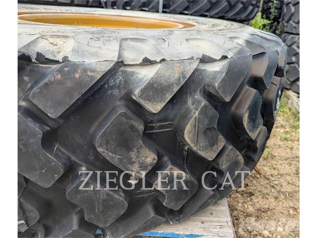 Michelin XTA17.5R25 Dekk, hjul og felger