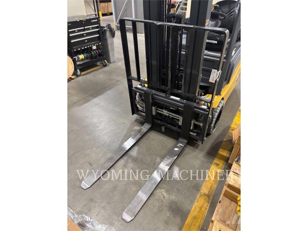 Mitsubishi 2ET4000 Elektriske trucker