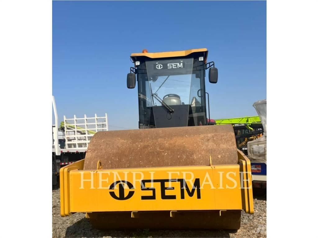 SEM MACHINERY 510 Hjullaster til komprimering