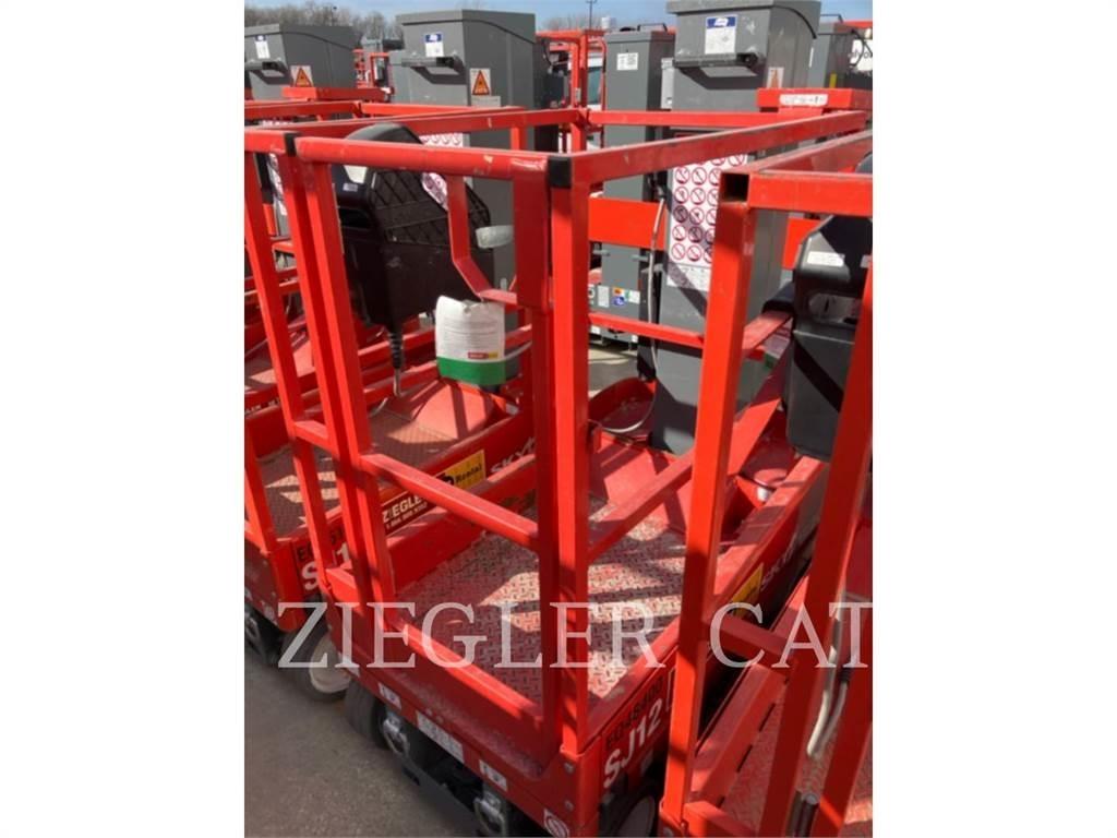 Skyjack SJ12 Sakselifter