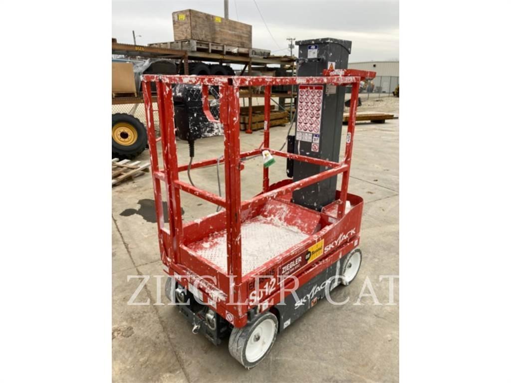 Skyjack SJ12 Sakselifter