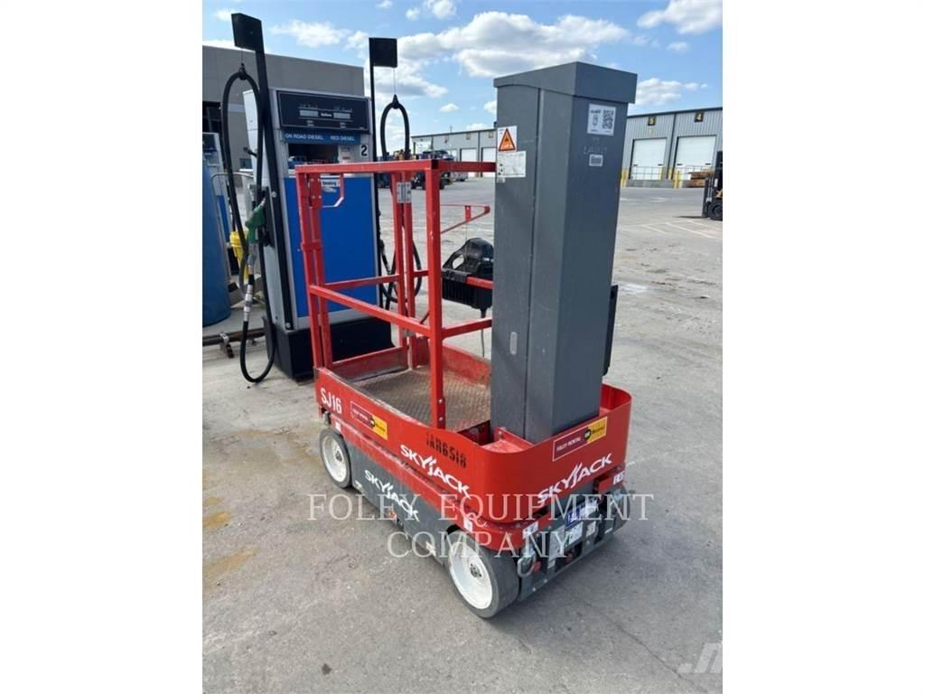 Skyjack SJ16 Sakselifter