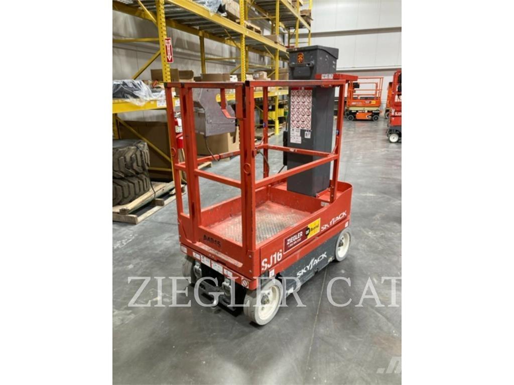 Skyjack SJ16 Sakselifter