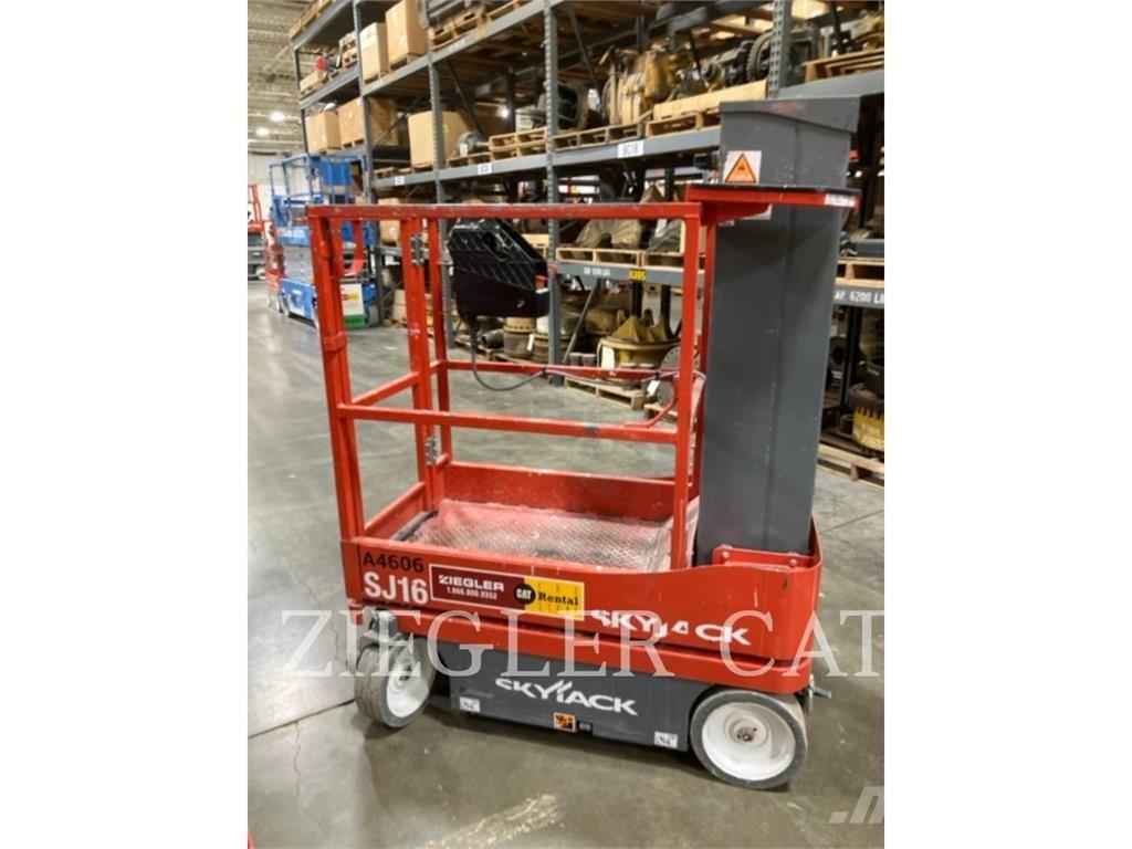 Skyjack SJ16 Sakselifter