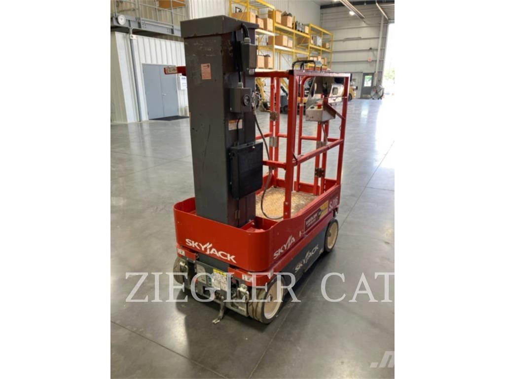 Skyjack SJ16 Sakselifter