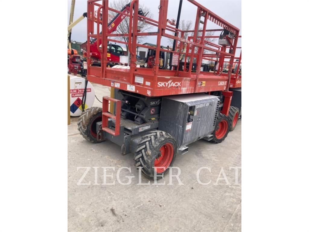 Skyjack SJ6826RT Sakselifter