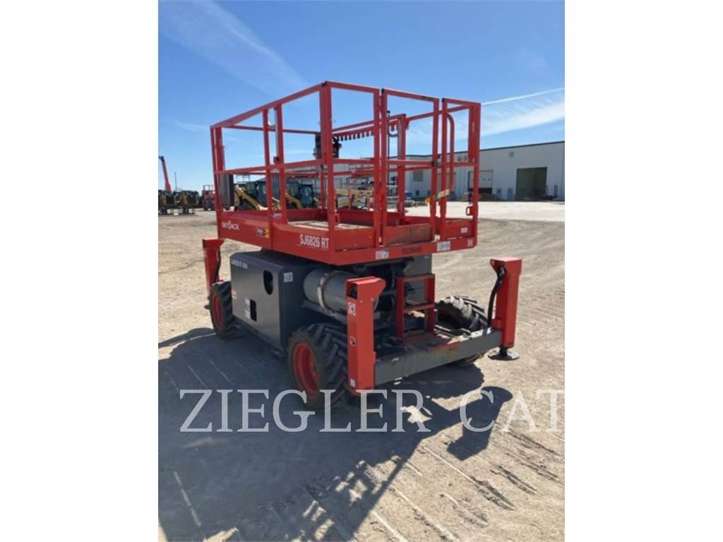 Skyjack SJ6826RT Sakselifter