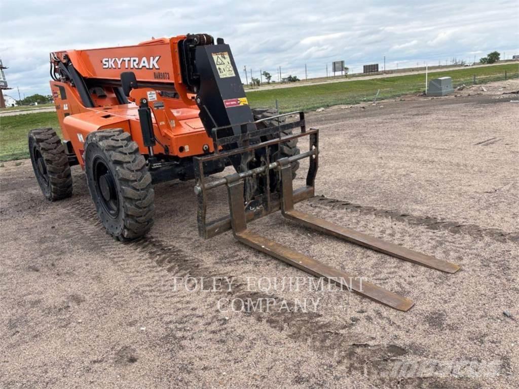 SkyTrak 8042O Teleskoplastere