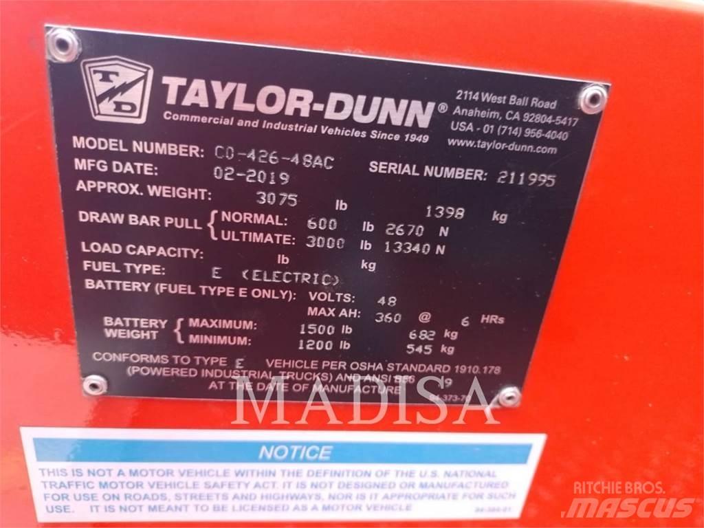 Taylor-Dunn C-426 Gaffeltrucker - Annet