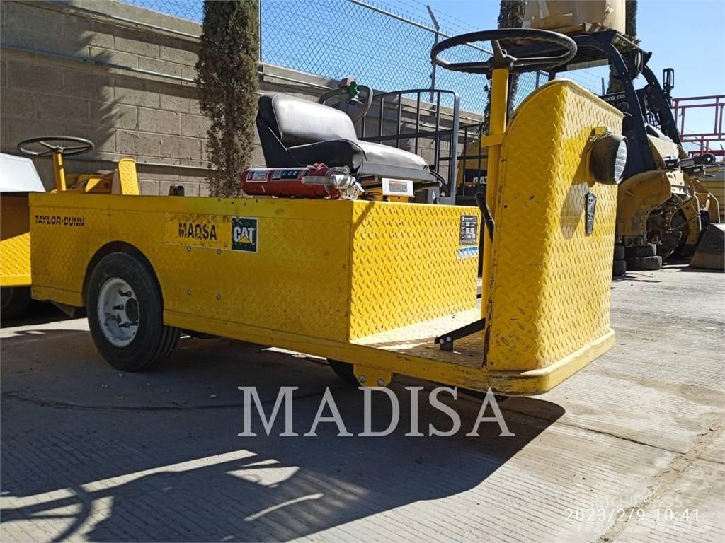 Taylor-Dunn C432 Gaffeltrucker - Annet
